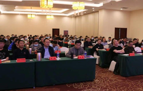 自治區(qū)廣告監(jiān)督管理培訓(xùn)班開班 中國廣告協(xié)會會長張國華應(yīng)邀授課